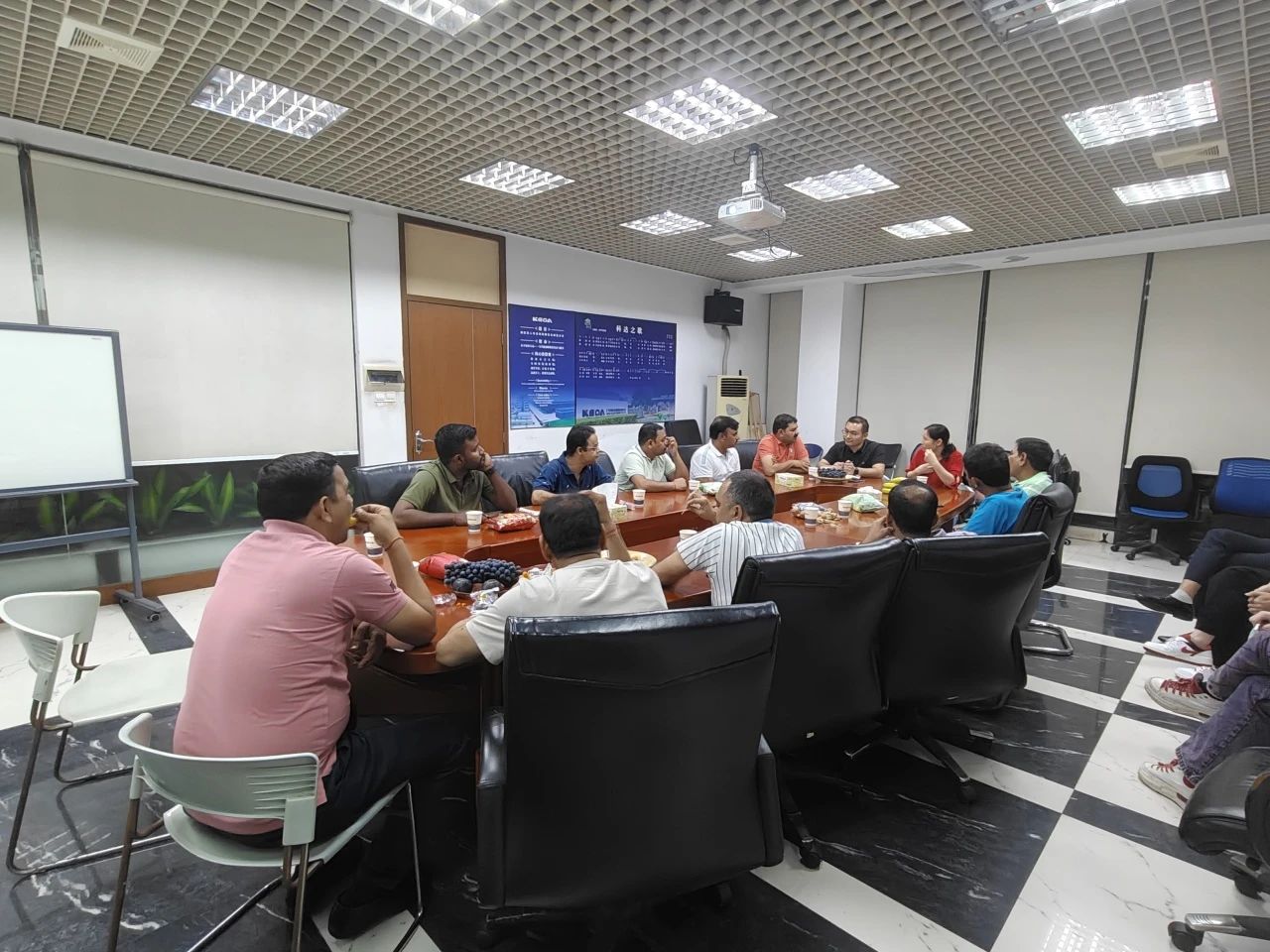 ȫ�򻯣�ӡ��Kajaria���F�L�A���c���_�ՙC�_�ɑ��Ժ���