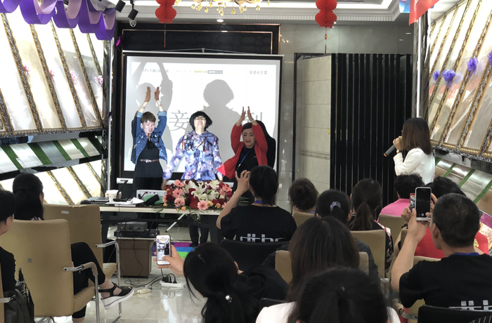 5 學(xué)員們現(xiàn)場積極互動.jpg